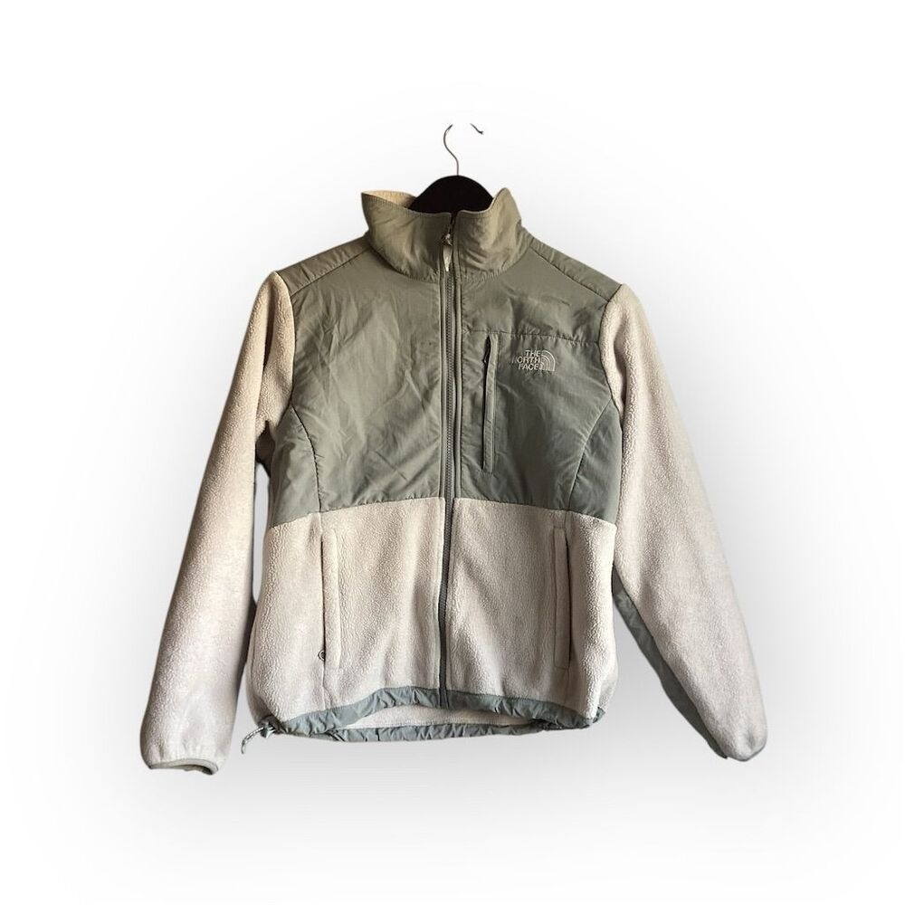 The North Face Women's Fleece Jacket Size S Lightweight Outdoor